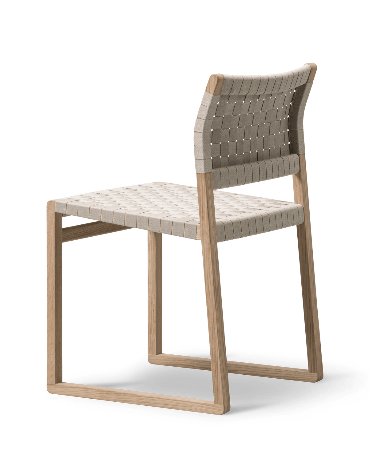 Fredericia BM61 Chair lingjord. Velg sete og treverk