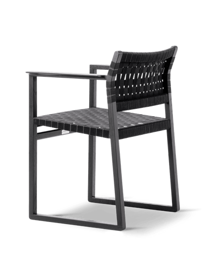 Fredericia BM62 Armchair lingjord. Velg sete og treverk