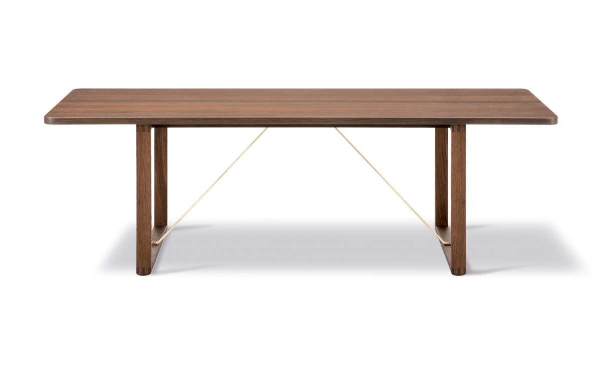 Fredericia BM67 Coffee Table sofabord. Velg avstiver og treverk