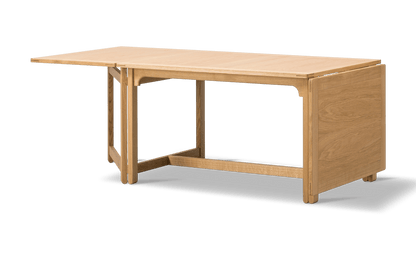 Fredericia BM71 Library Table bibliotekbord. Velg treverk