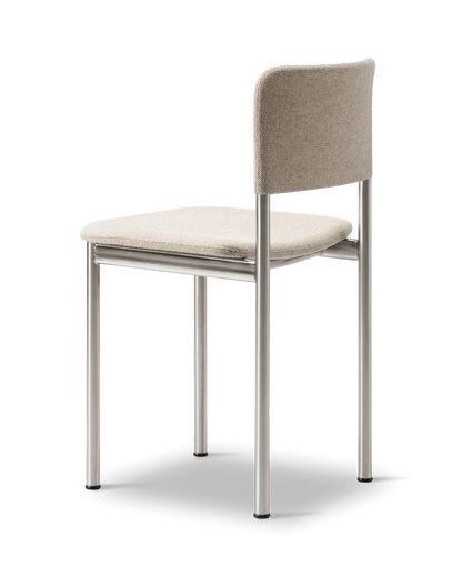 Fredericia Plan Chair fullpolstret. Velg tekstil og understell