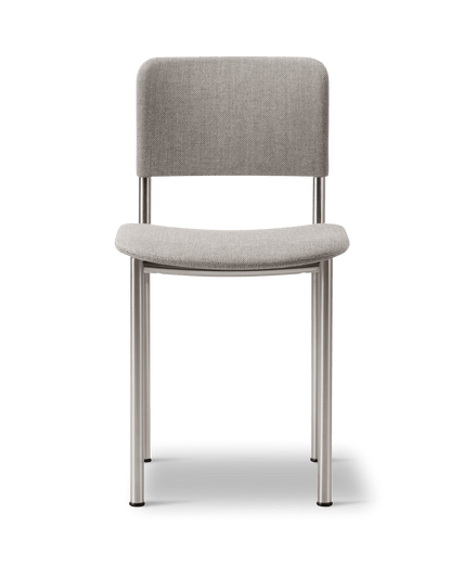 Fredericia Plan Chair fullpolstret. Velg tekstil og understell.