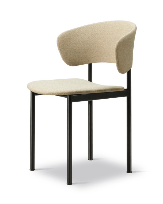 Fredericia Plan Armchair fullpolstret. Velg tekstil og understell