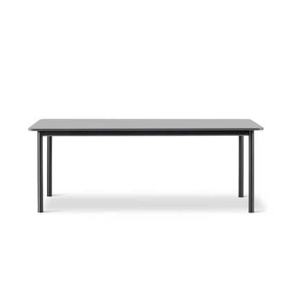 Fredericia Plan Table bord 200 × 100 cm. Velg understell, høyde og bordplate
