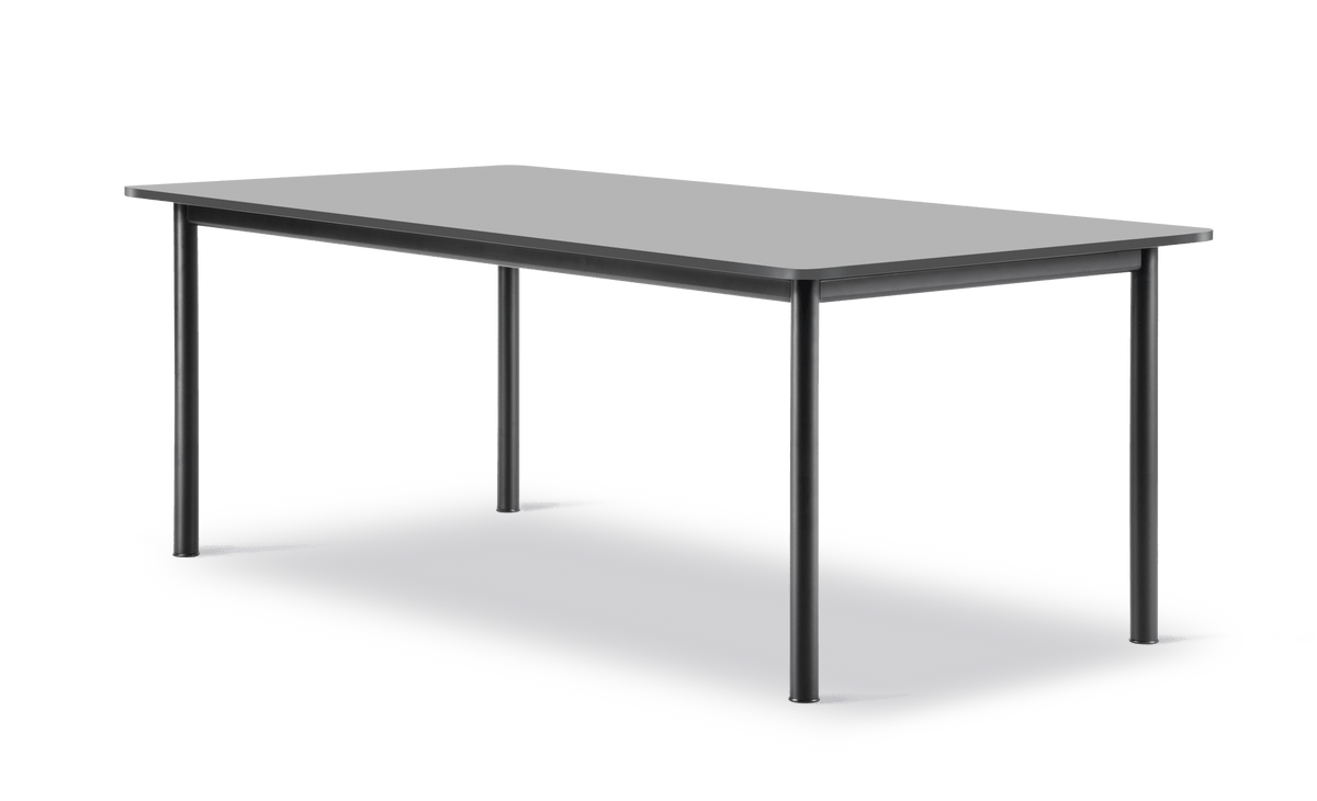 Fredericia Plan Table bord 200 × 100 cm. Velg understell, høyde og bordplate