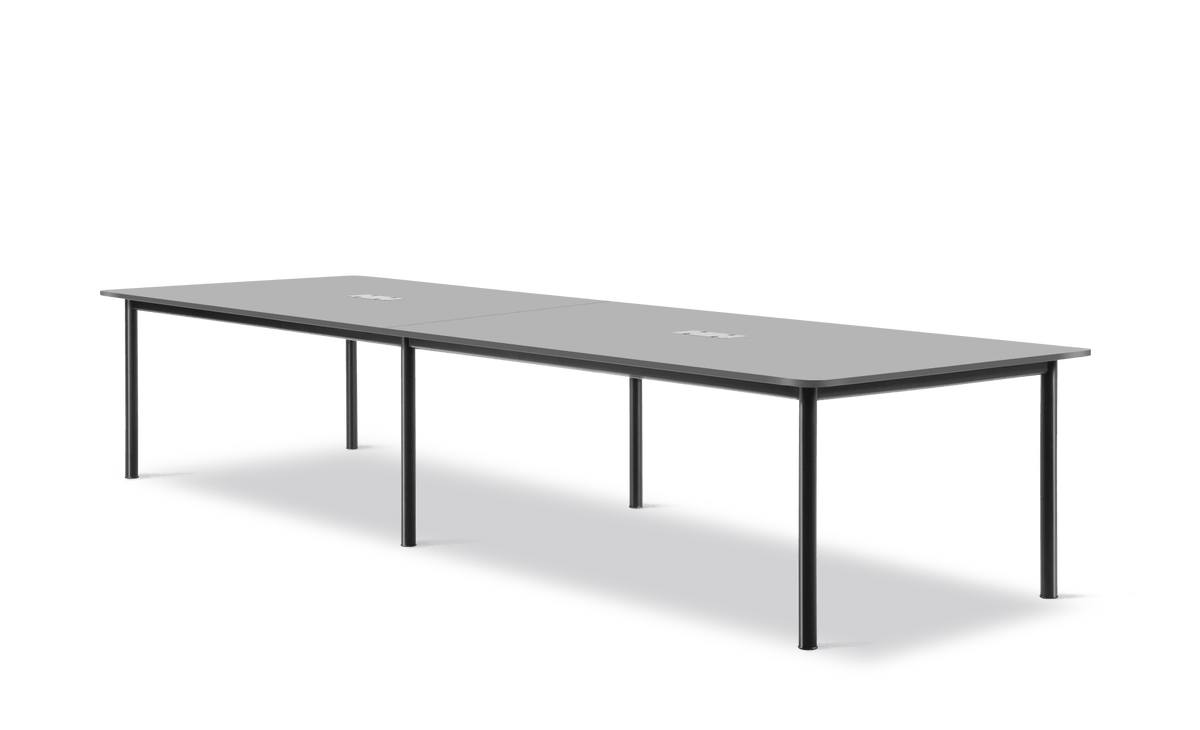 Fredericia Plan Table konfigurasjon E, 380 × 100 cm. Velg understell, høyde og bordplate