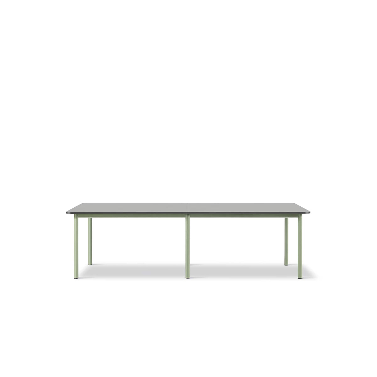 Fredericia Plan Table konfigurasjon B, 260 × 120 cm. Velg understell, høyde og bordplate
