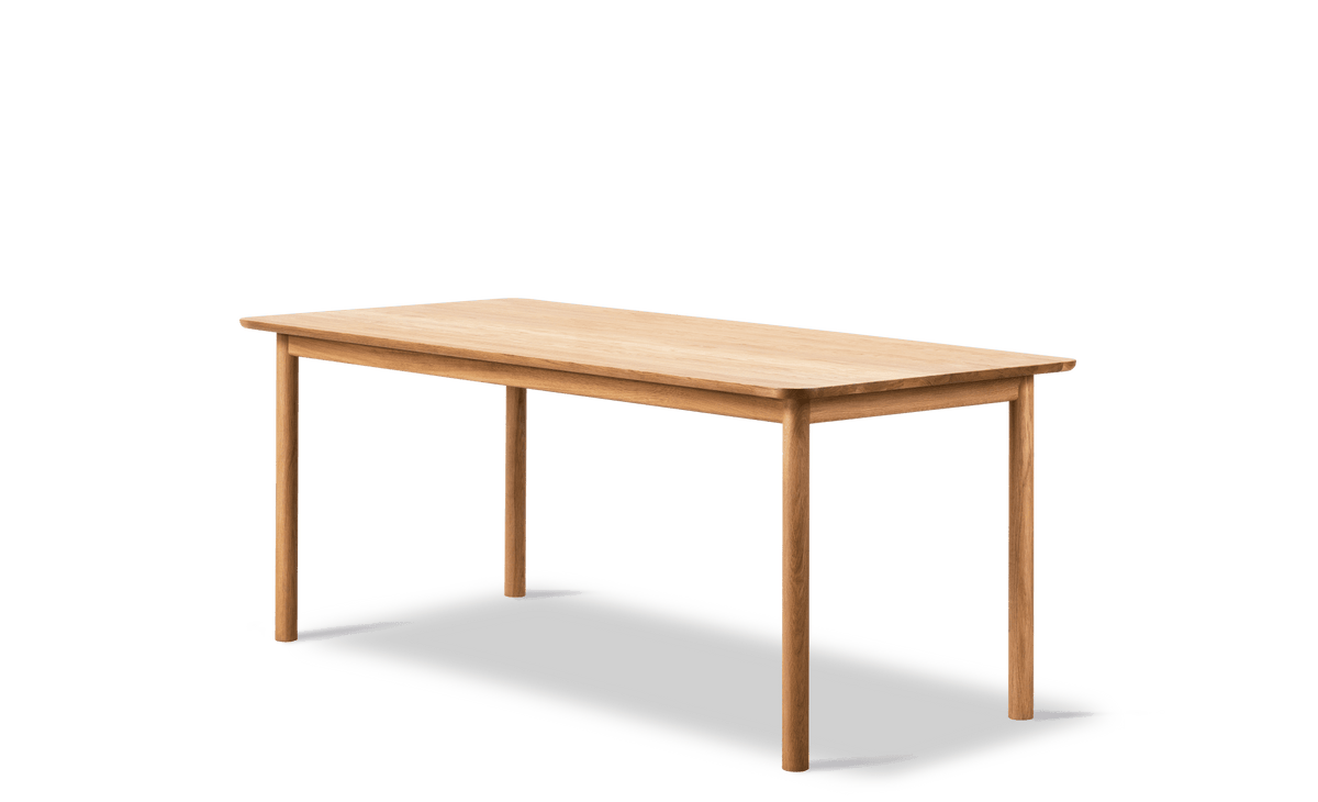 Fredericia Plan Wood Table bord 160 × 90 cm. Velg treverk og bordplate