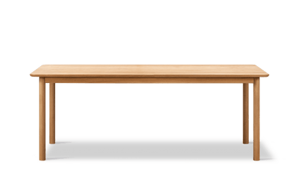 Fredericia Plan Wood Table bord 200 × 100 cm. Velg treverk og bordplate