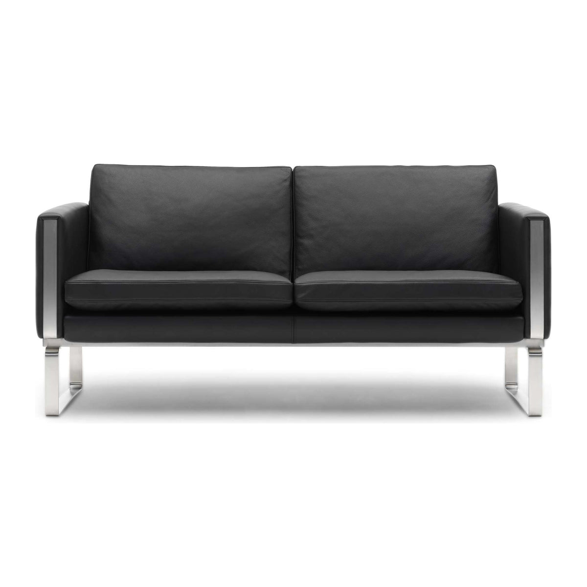 Carl Hansen CH102 2-seter sofa i rustfritt stål og sort lær (Thor 301)