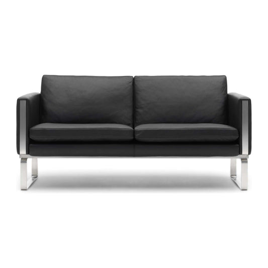 Carl Hansen CH102 2-seter sofa i rustfritt stål og sort lær (Thor 301)