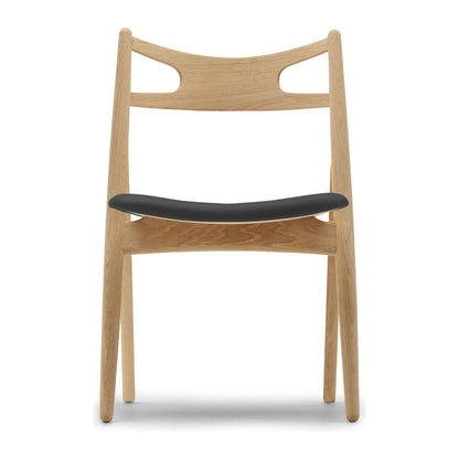 Carl Hansen CH29P spisestol