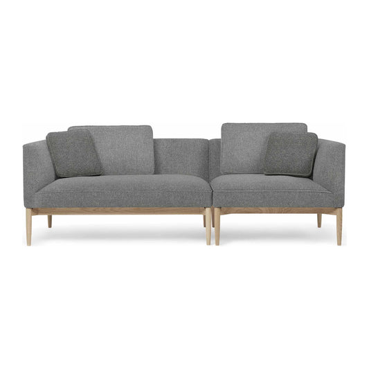 Carl Hansen E340 Embrace fotskammelseksjon (bilde viser Embrace-sofa)
