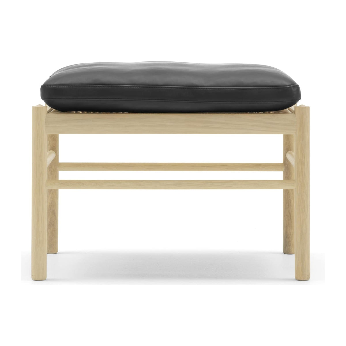 Carl Hansen OW149F Colonial Footstool