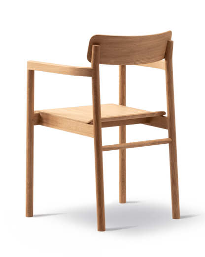 Fredericia Post Armchair tresete. Velg treverk