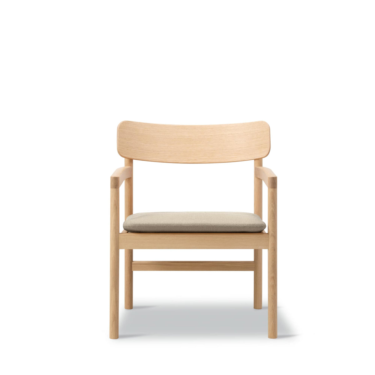 Fredericia Post Lounge Chair setepute til 3546. Velg tekstil