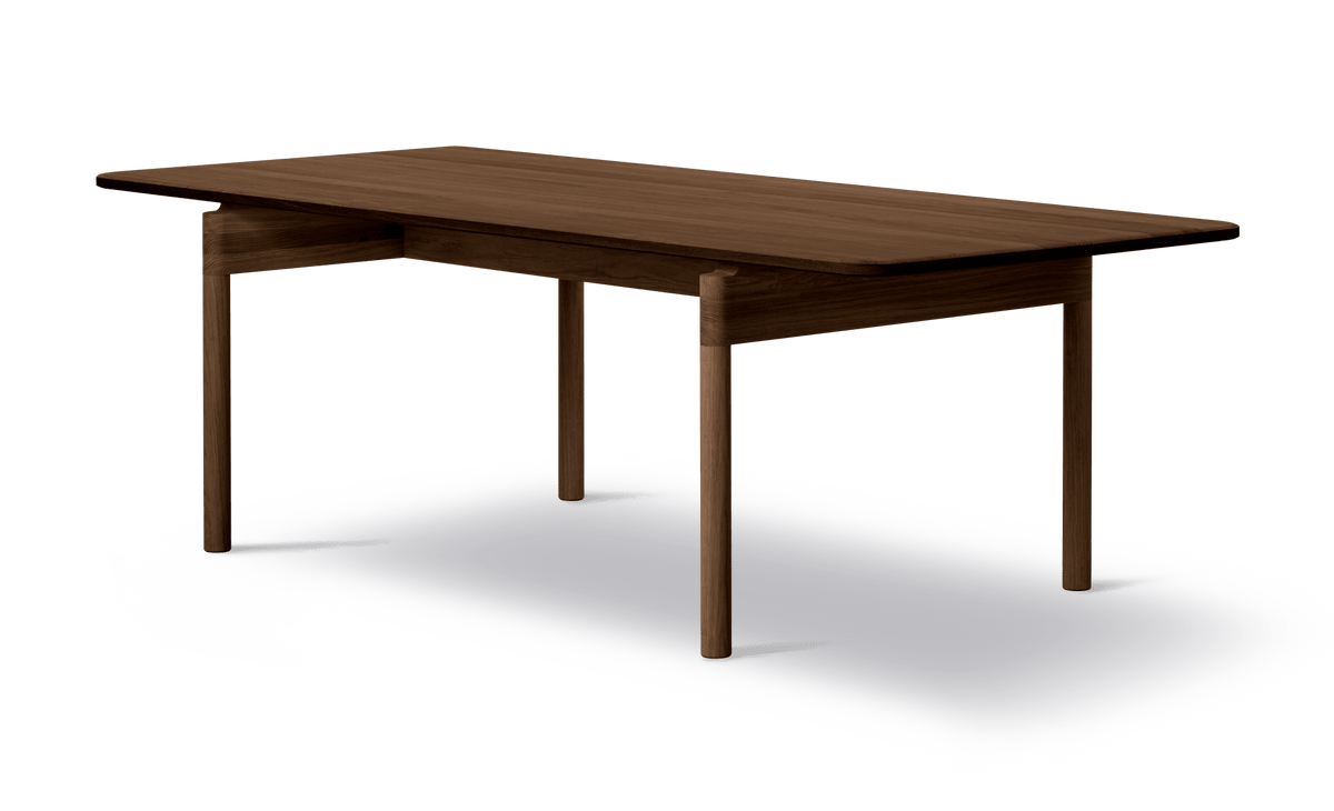 Fredericia Post Table 225 × 100 cm. Velg treverk