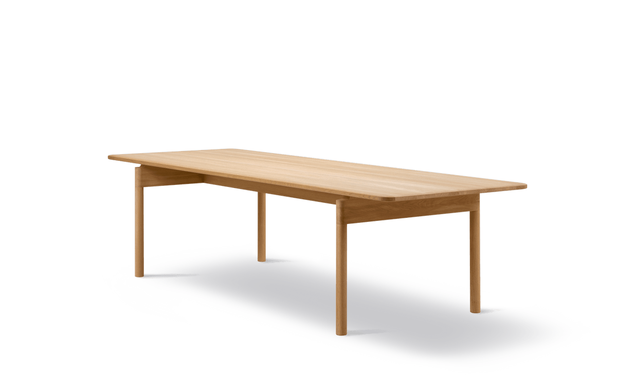 Fredericia Post Table 270 × 100 cm. Velg treverk