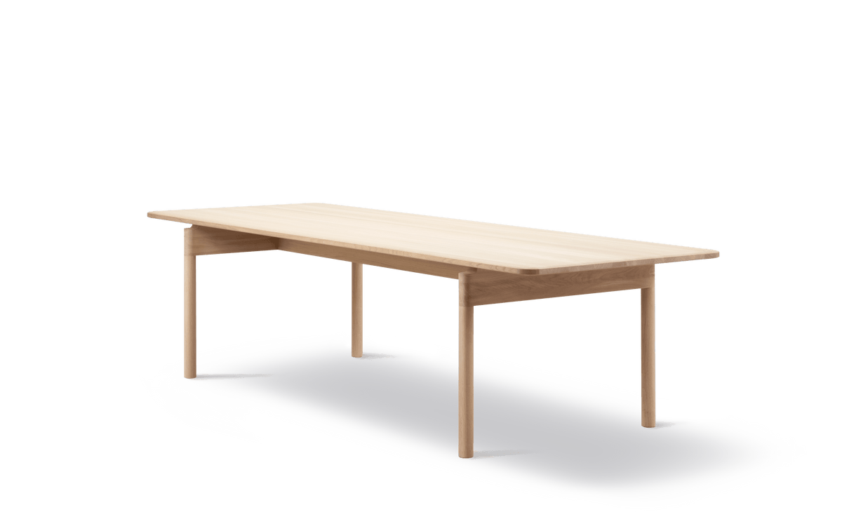 Fredericia Post Table 270 × 100 cm. Velg treverk