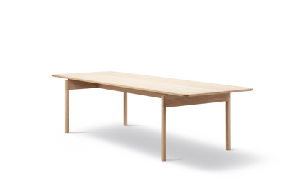 Fredericia Post Table 270 × 100 cm. Velg treverk