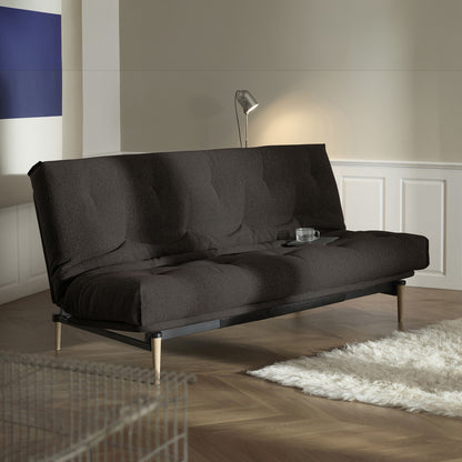 Innovation Living Colpus sovesofa 140 x 200 cm med ben i lys eik