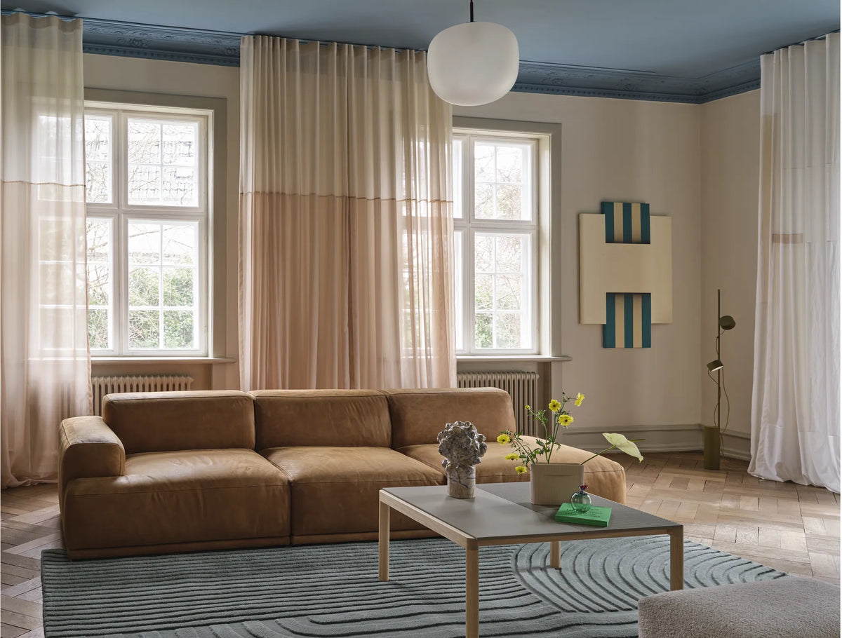 Muuto Post gulvlampe. Velg farge