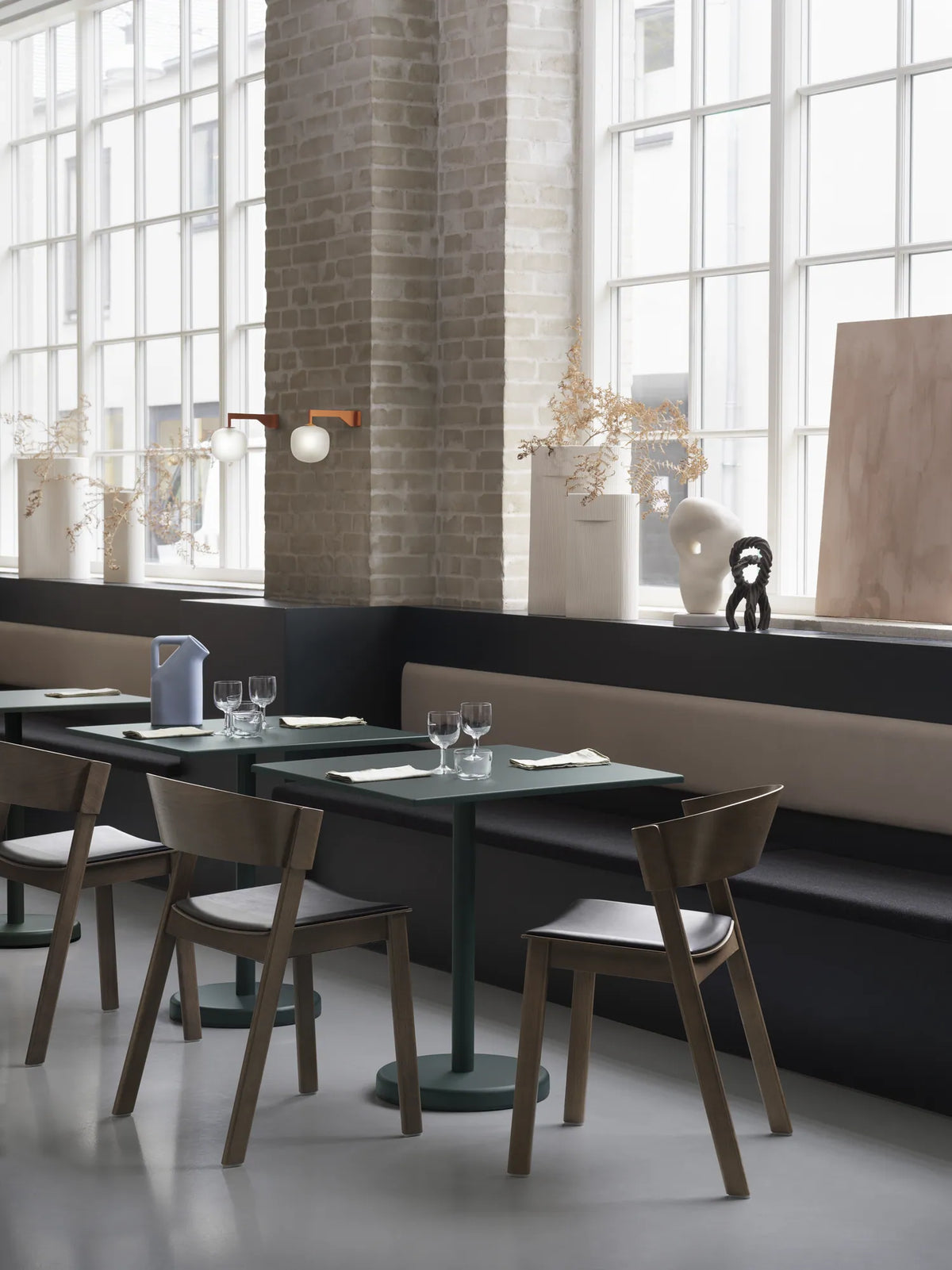 Muuto Cover Side Chair spisestol, polstret. Velg tekstil