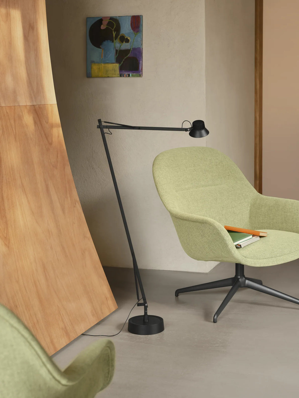 Muuto Dedicate gulvlampe. Black
