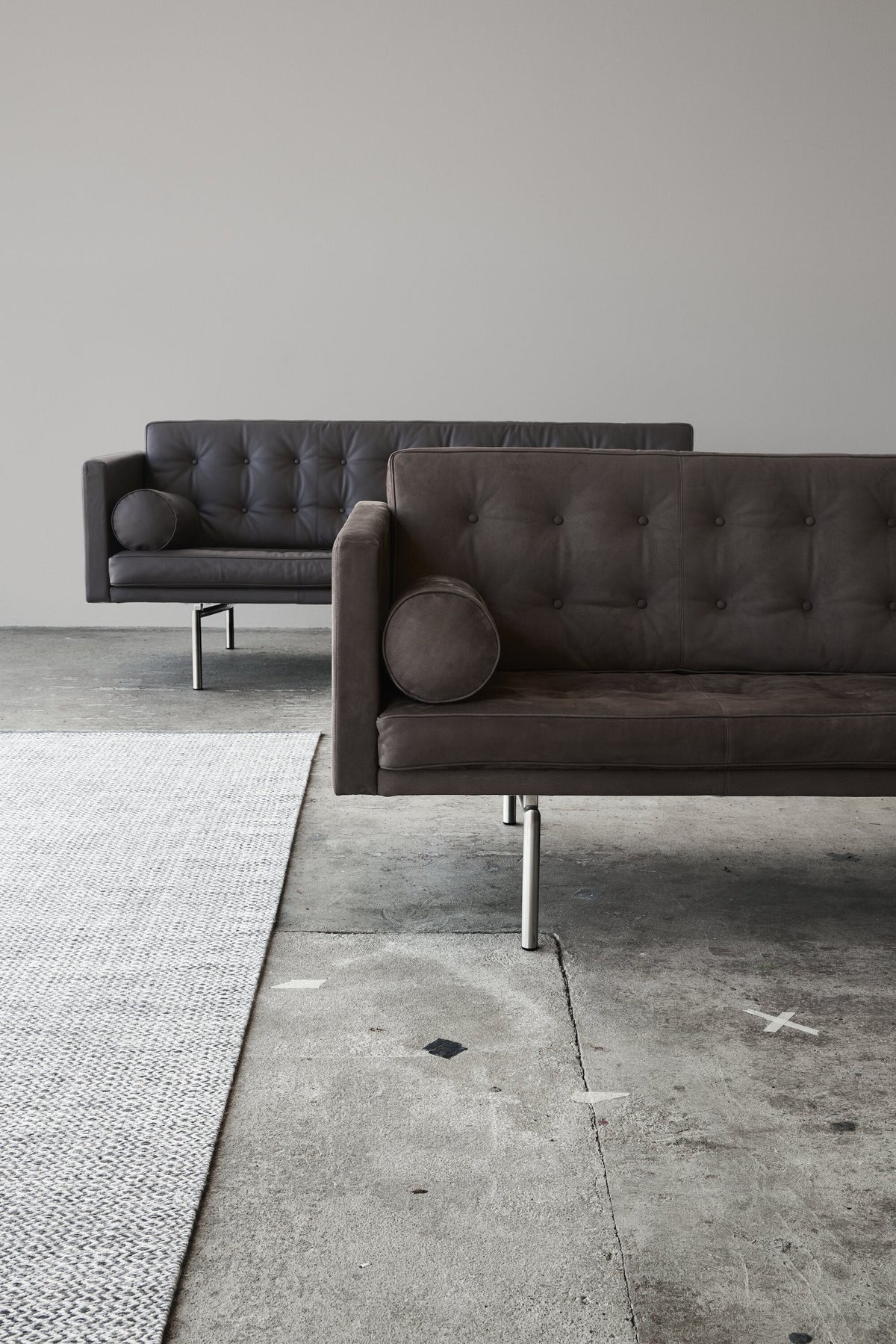 DUX "Ritzy" sofa