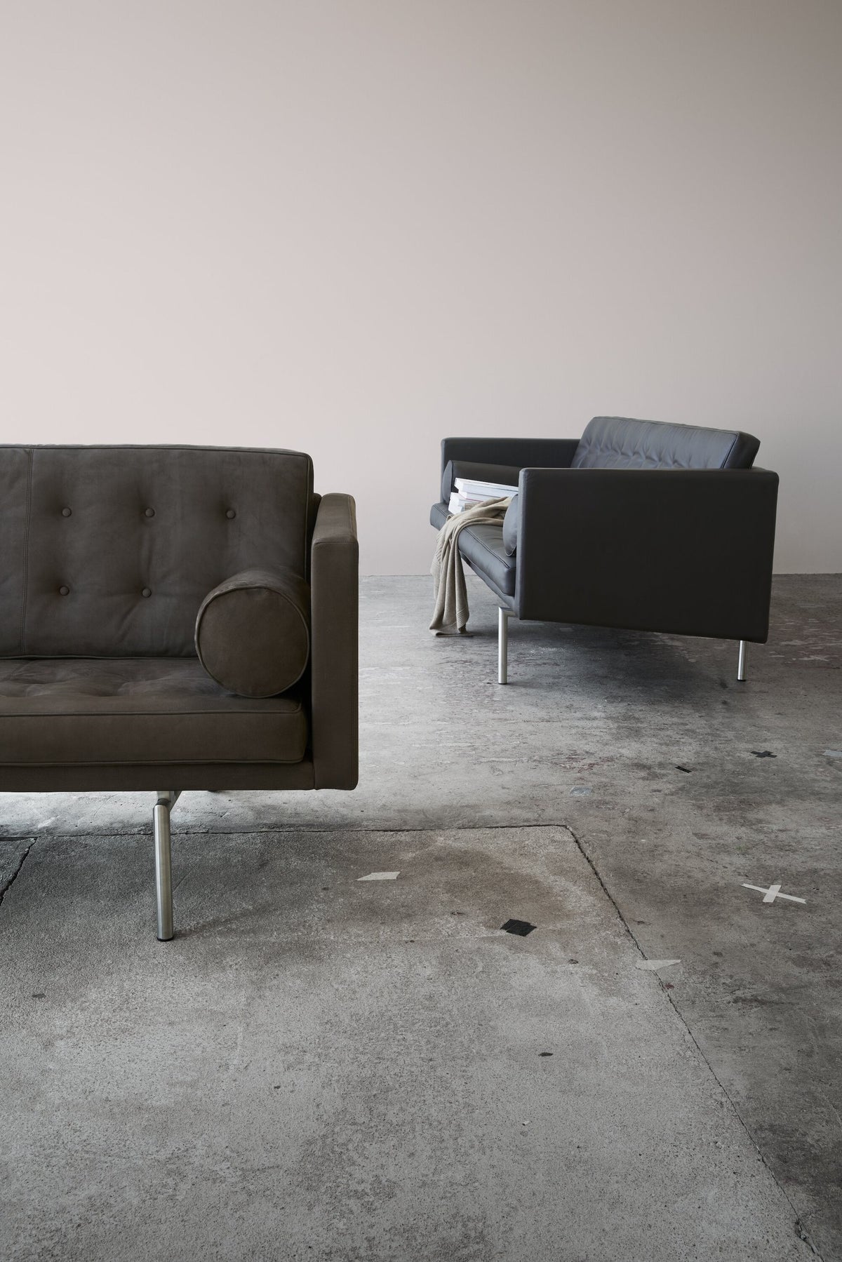 DUX "Ritzy" sofa