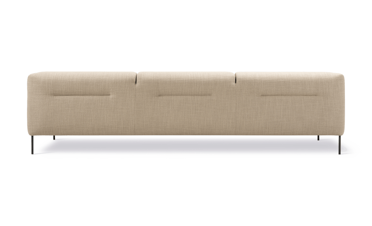 Fredericia Konami Sofa 277 cm, 3-seter. Velg tekstil og understell