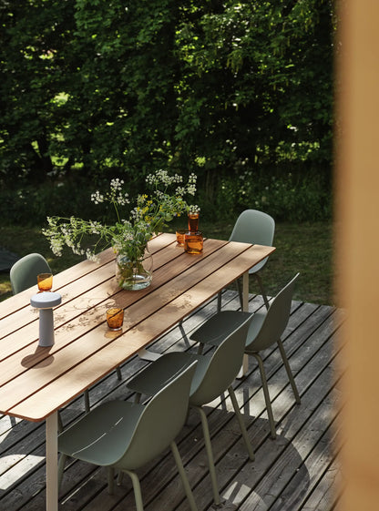 Muuto Ease oppladbar bordlampe. Velg farge