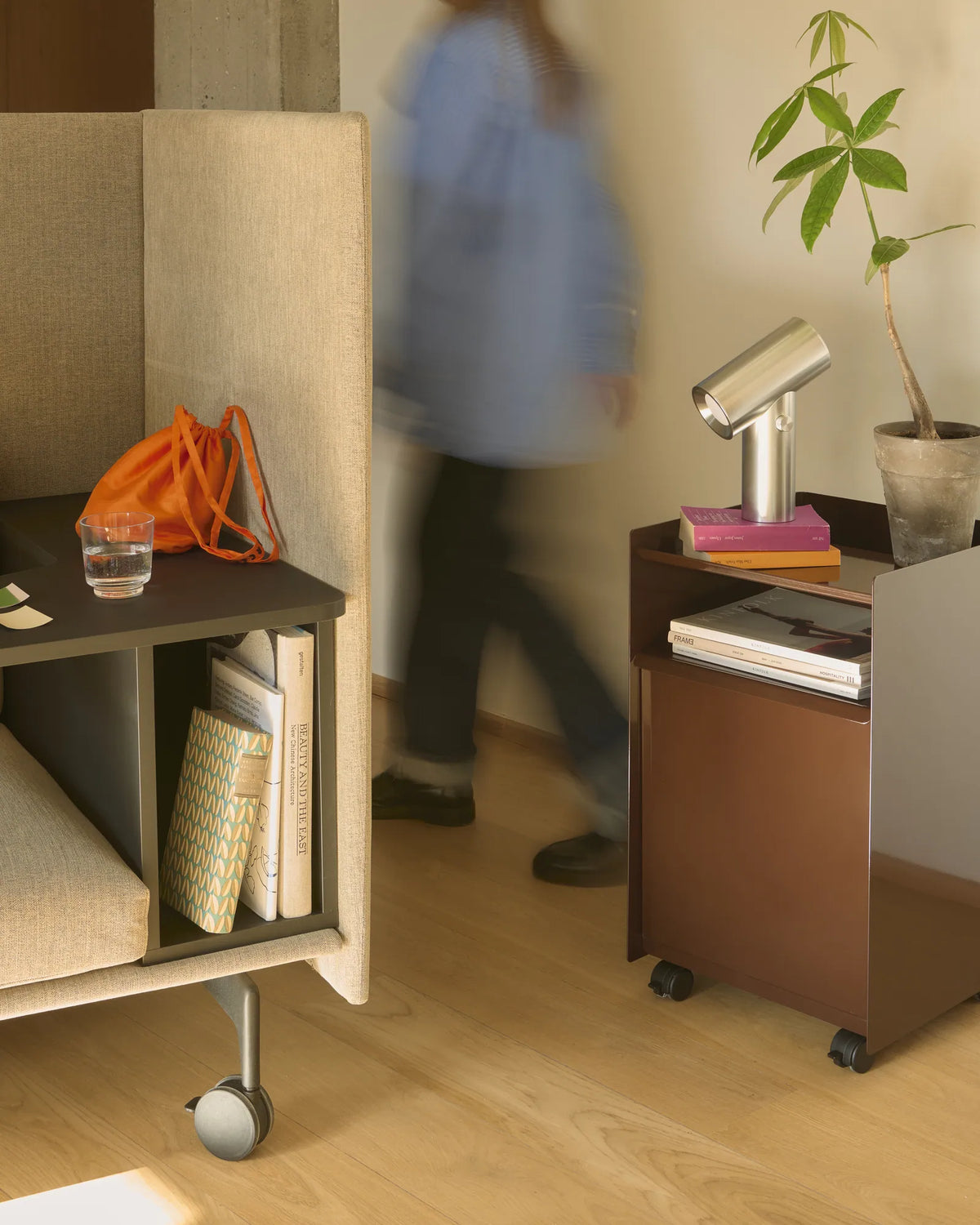 Muuto Folded trillebord. Velg størrelse og farge