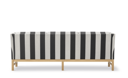 Fredericia EJ315 Sofa 210 cm, 3-seter. Velg tekstil og treverk