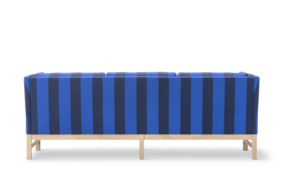 Fredericia EJ315 Sofa 210 cm, 3-seter. Velg tekstil og treverk