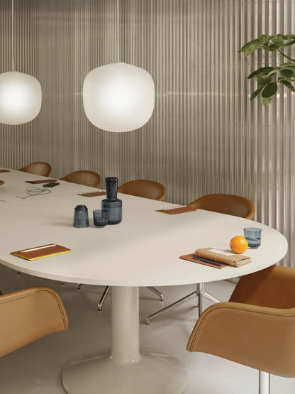 Muuto Midst konferansebord. Velg størrelse