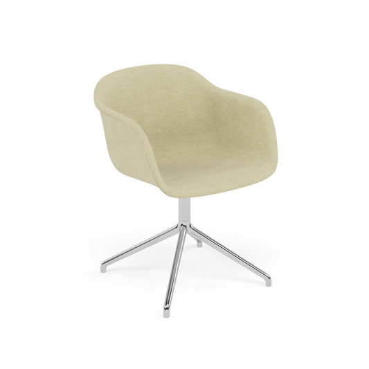 Muuto Fiber Armchair stol med armlener og svingbart understell, polstret. Velg tekstil