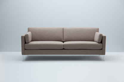 LK Hjelle Arena hjørnesofa 2-H-3 / 1-H-2 (206 x 287 cm). Velg tekstil og armbredde