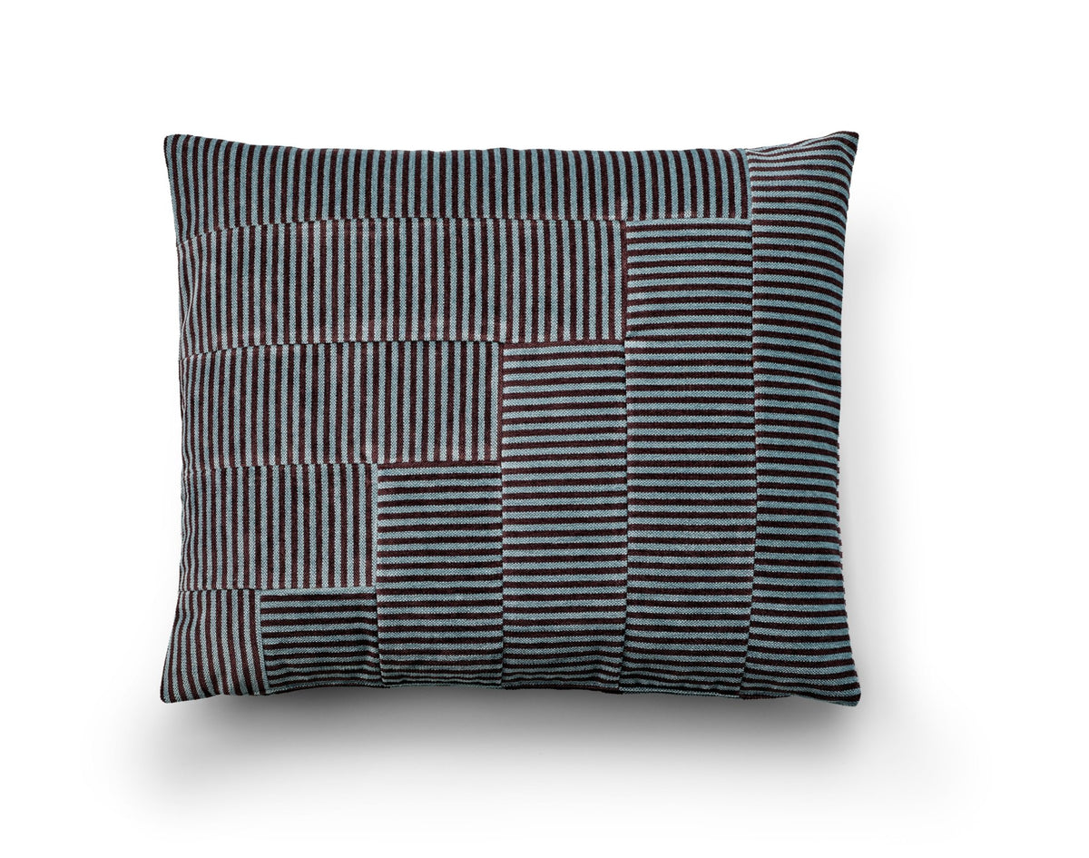 Eilersen Pyjamas pyntepute Zephyr 50 x 60 cm – P04 – mørk blå / lilla