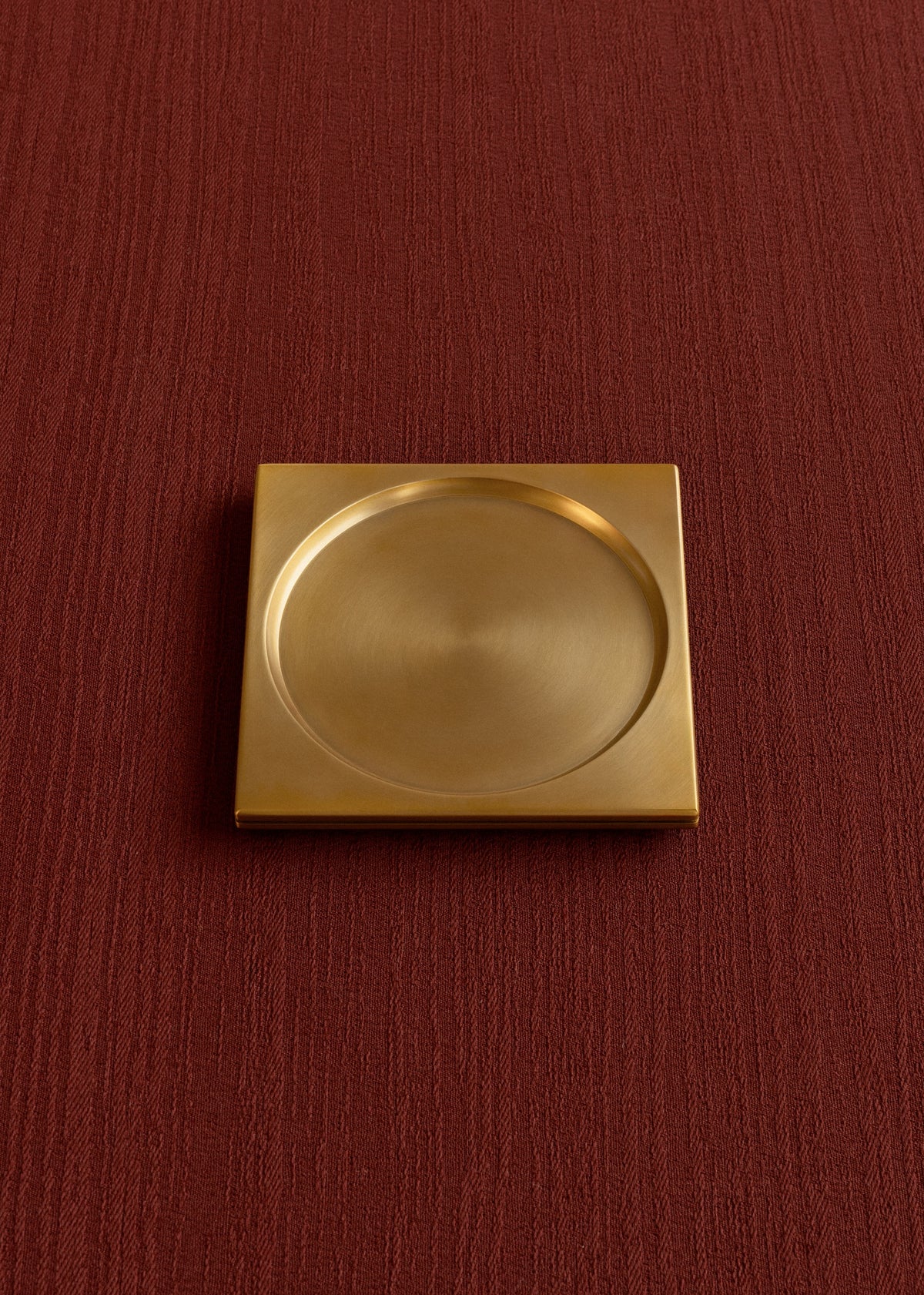 Audo Copenhagen Divot Tray brett