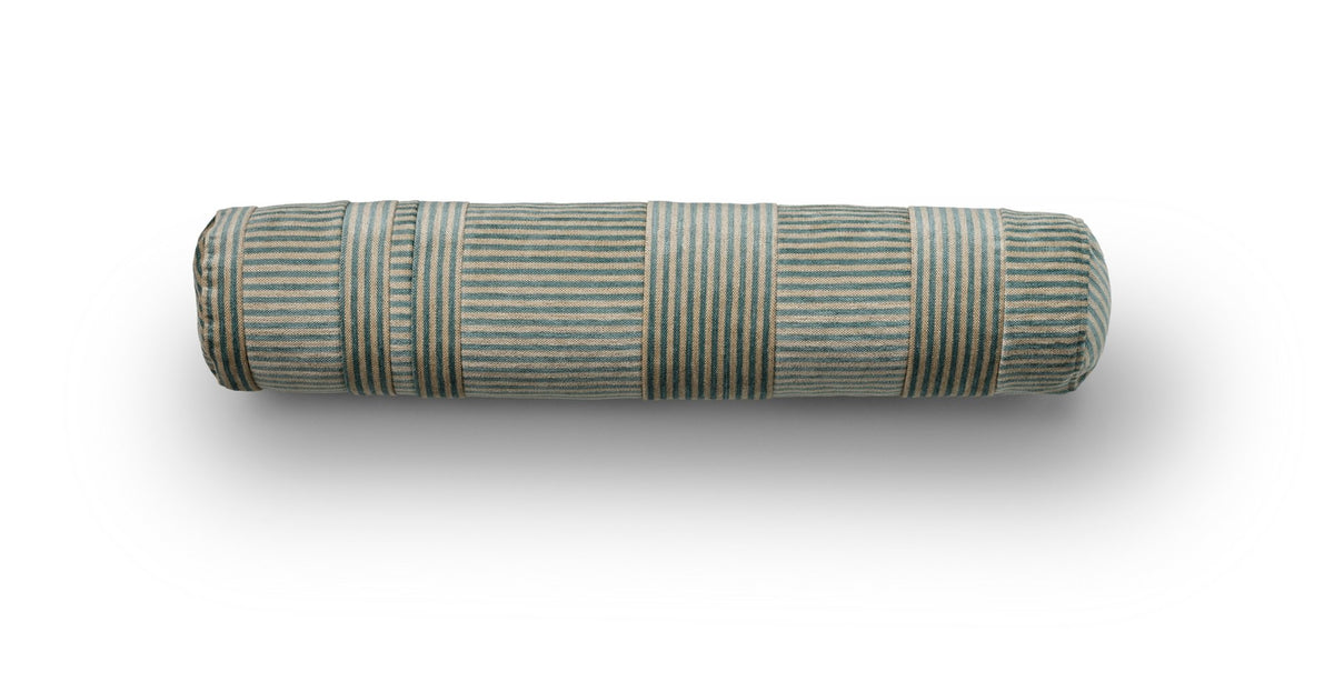 Eilersen Pyjamas pølsepute Crest Ø15 x 74 cm – P05 – lys salvie