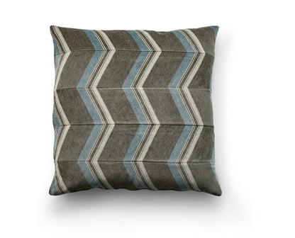 Eilersen Pyjamas pyntepute Blaze 50 x 50 cm – R05 – grå / lyseblå