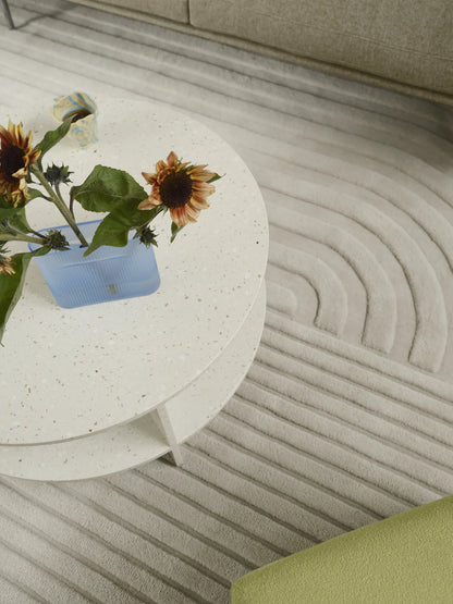Muuto Halves sofabord i terrazzo. Velg farge