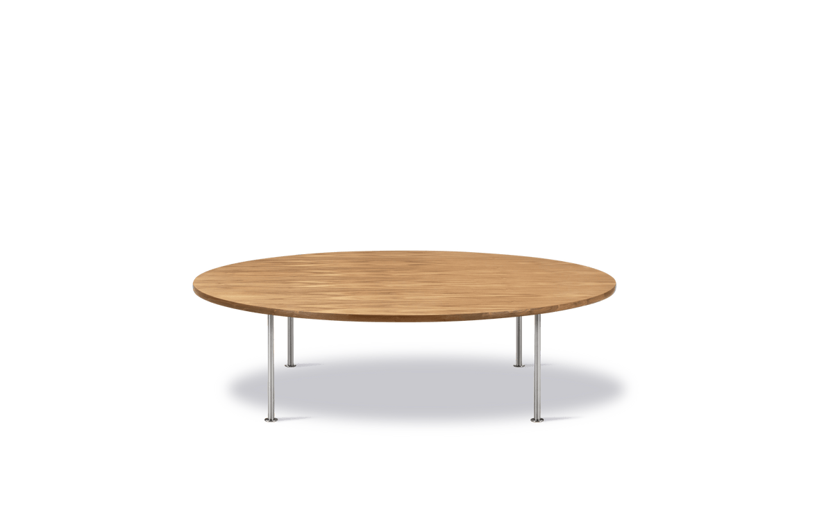 Fredericia Wegner Ox Table Ø150 cm. Velg understell og treverk.