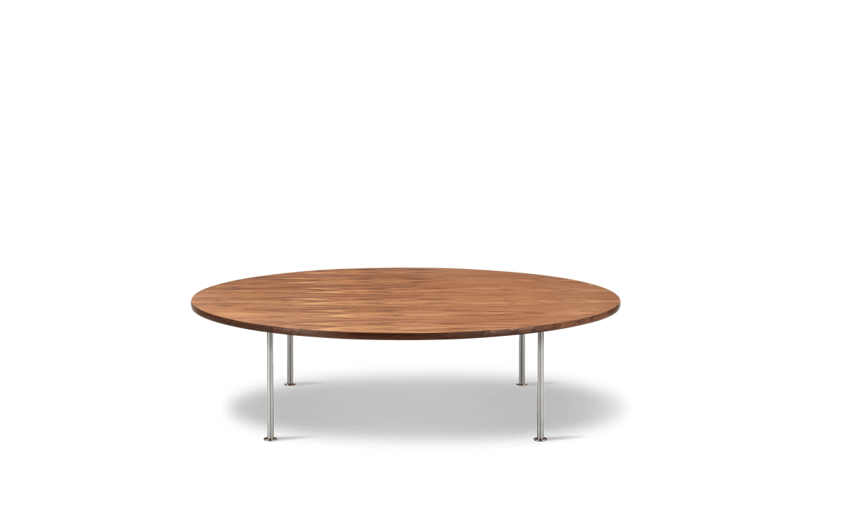 Fredericia Wegner Ox Table Ø150 cm. Velg understell og treverk.