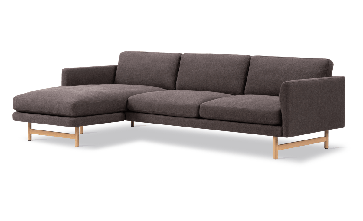 Fredericia Calmo Chaise Sofa 250 cm, 3-seter, chaiselong høyre eller venstre. Velg tekstil og ben