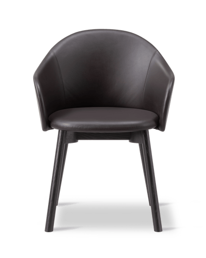 Fredericia Gomo Armchair trestell. Velg tekstil