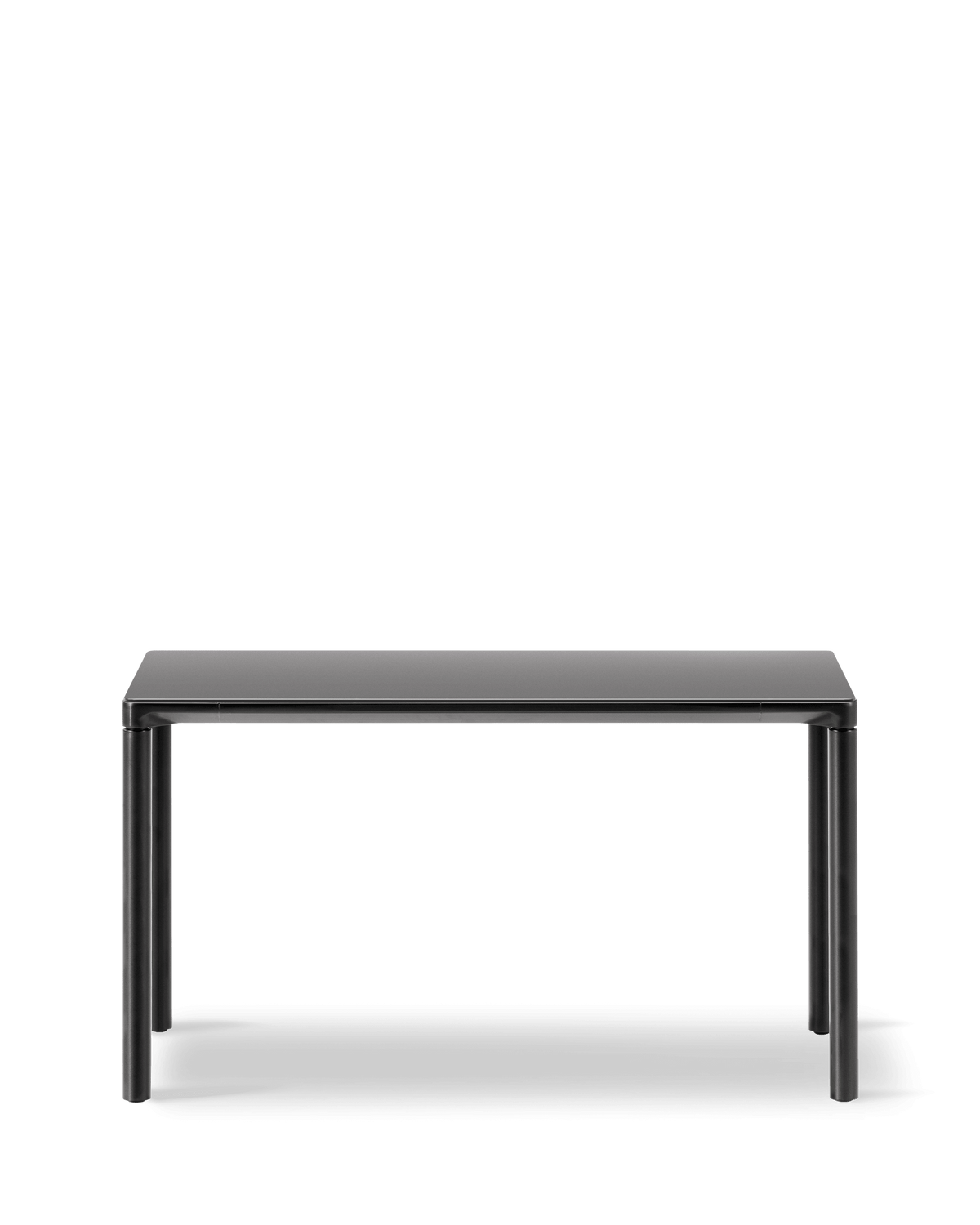 Fredericia Piloti Alu Table 75 × 39 cm. Velg understell og bordplate