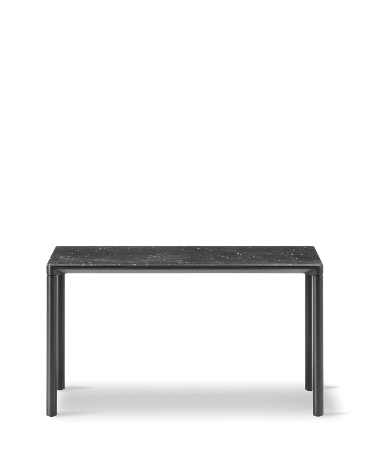 Fredericia Piloti Alu Table 75 × 39 cm. Velg understell og bordplate