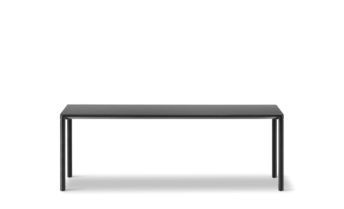 Fredericia Piloti Alu Table 120 × 39 cm. Velg understell og bordplate